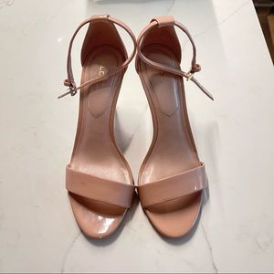 Nude Sandle Heel